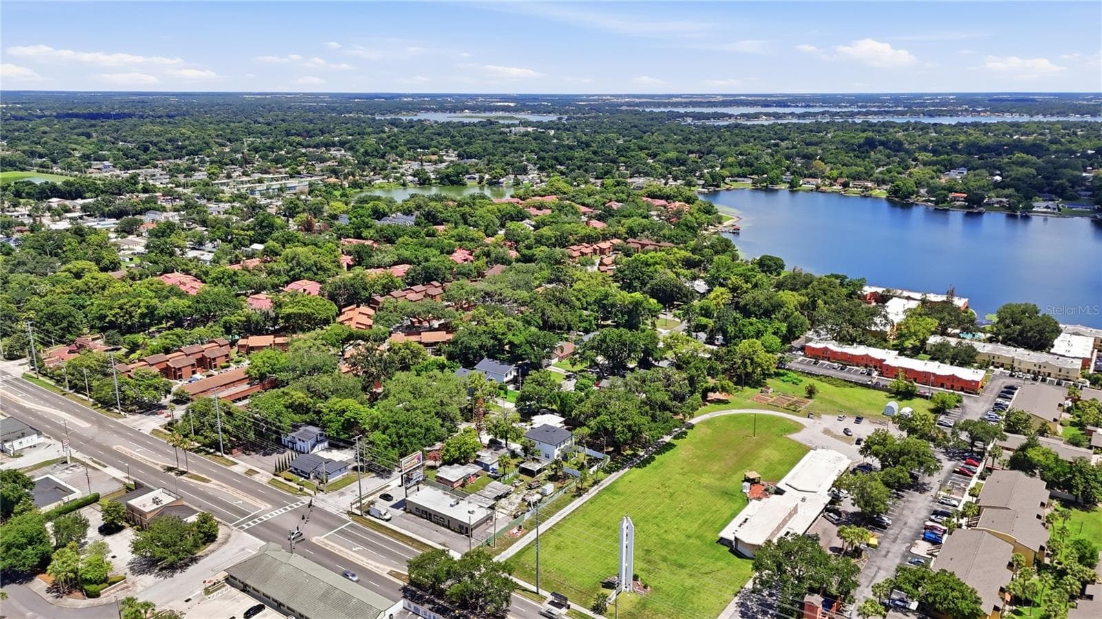 Lake Pineloch - 976 E MICHIGAN ST #A, ORLANDO