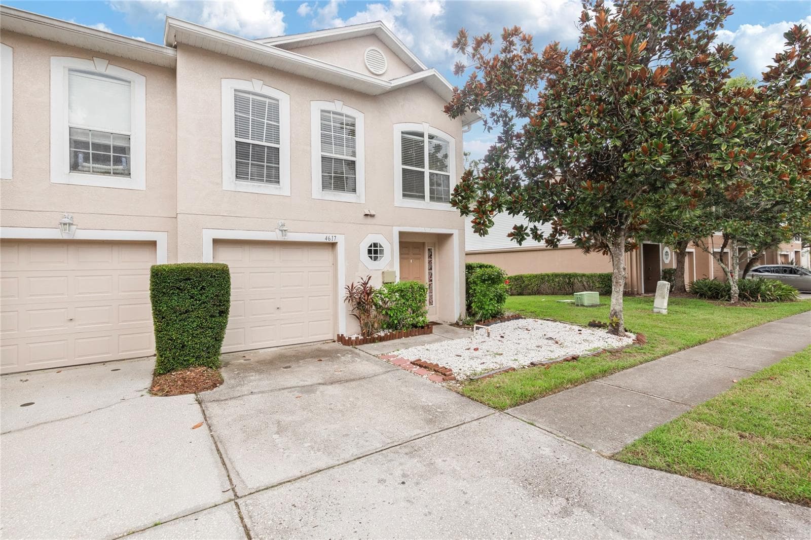 Townhouse at 4617 ASHBURN SQUARE DR, TAMPA, photo 2 of 21