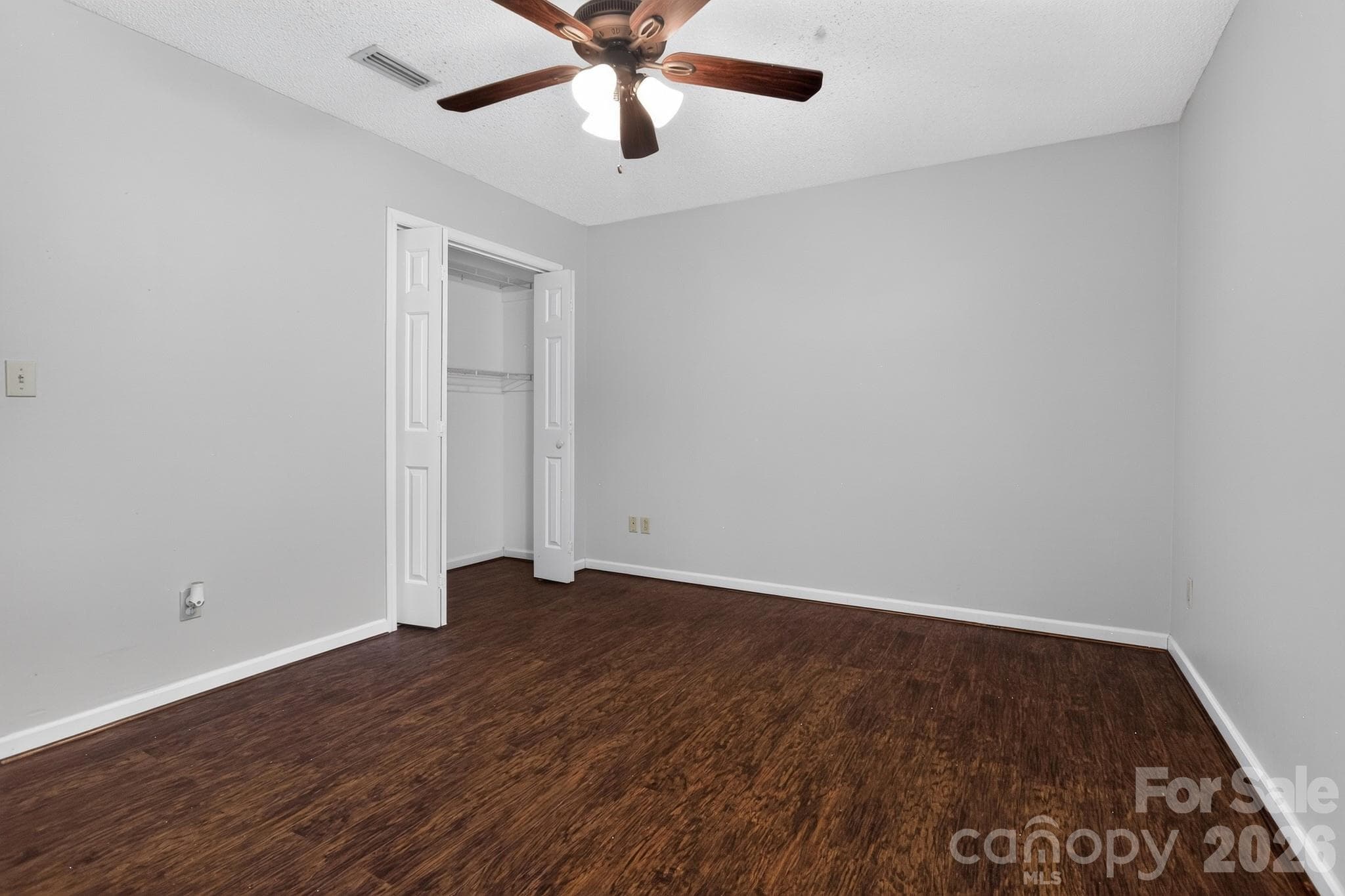 Single Family Residence at 2504 Ashford Drive, Newton, photo 18 of 24