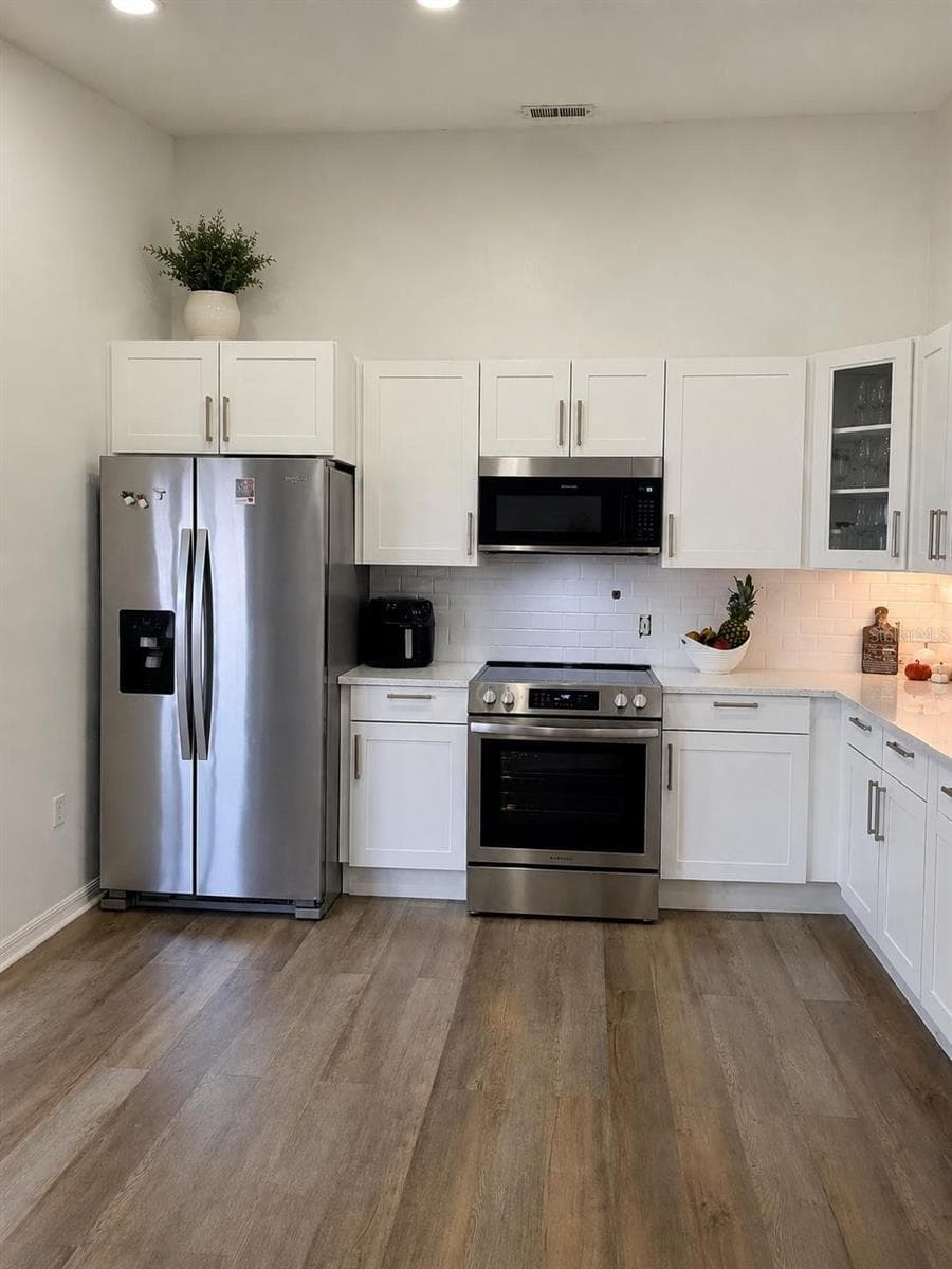 Single Family Residence at 409 TALQUIN CT, ORLANDO, photo 6 of 23