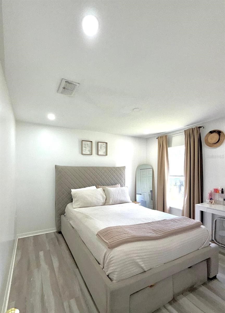 Single Family Residence at 409 TALQUIN CT, ORLANDO, photo 17 of 23