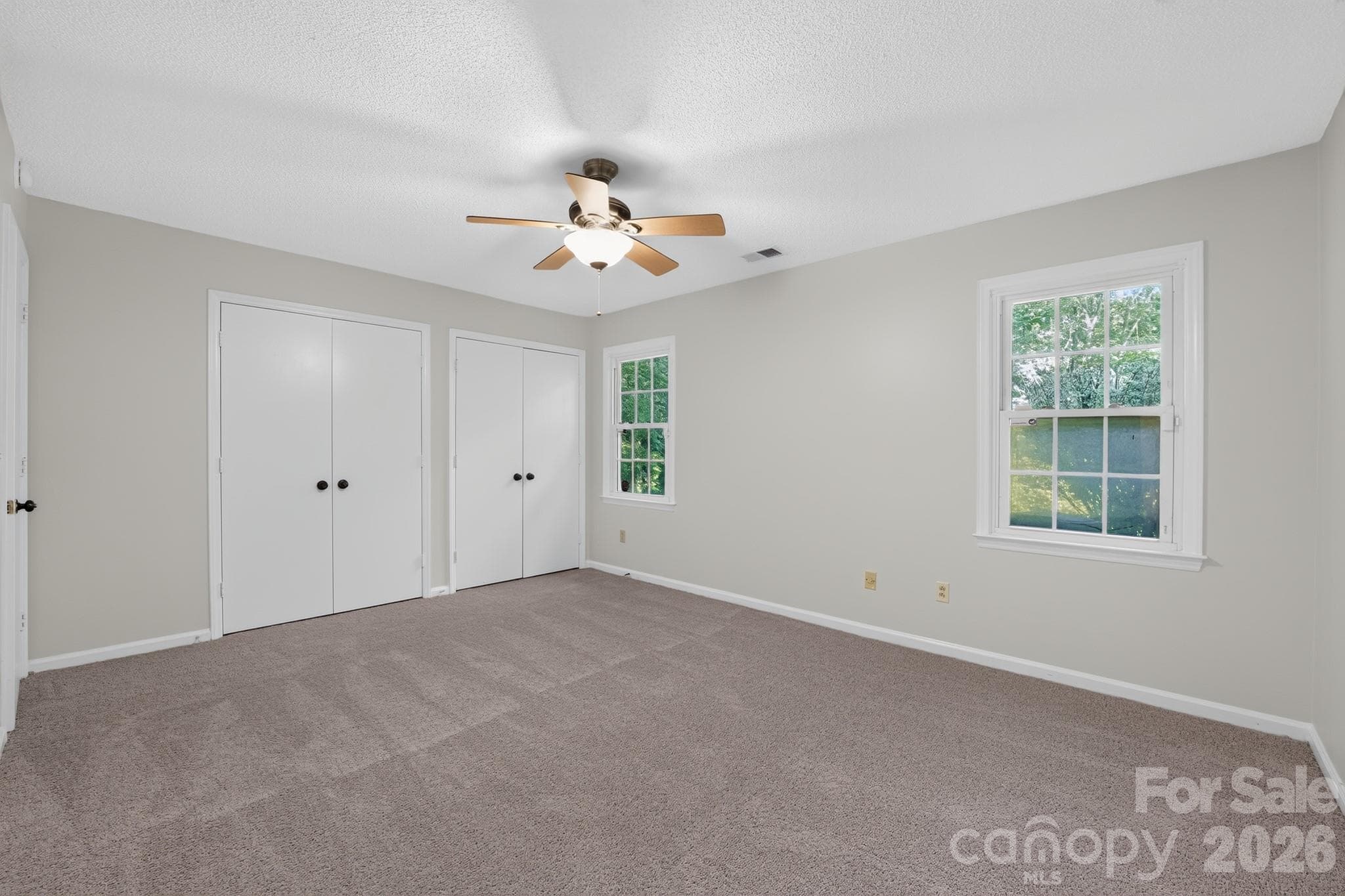 Townhouse at 8316 Summerglen Circle, Charlotte, photo 8 of 15