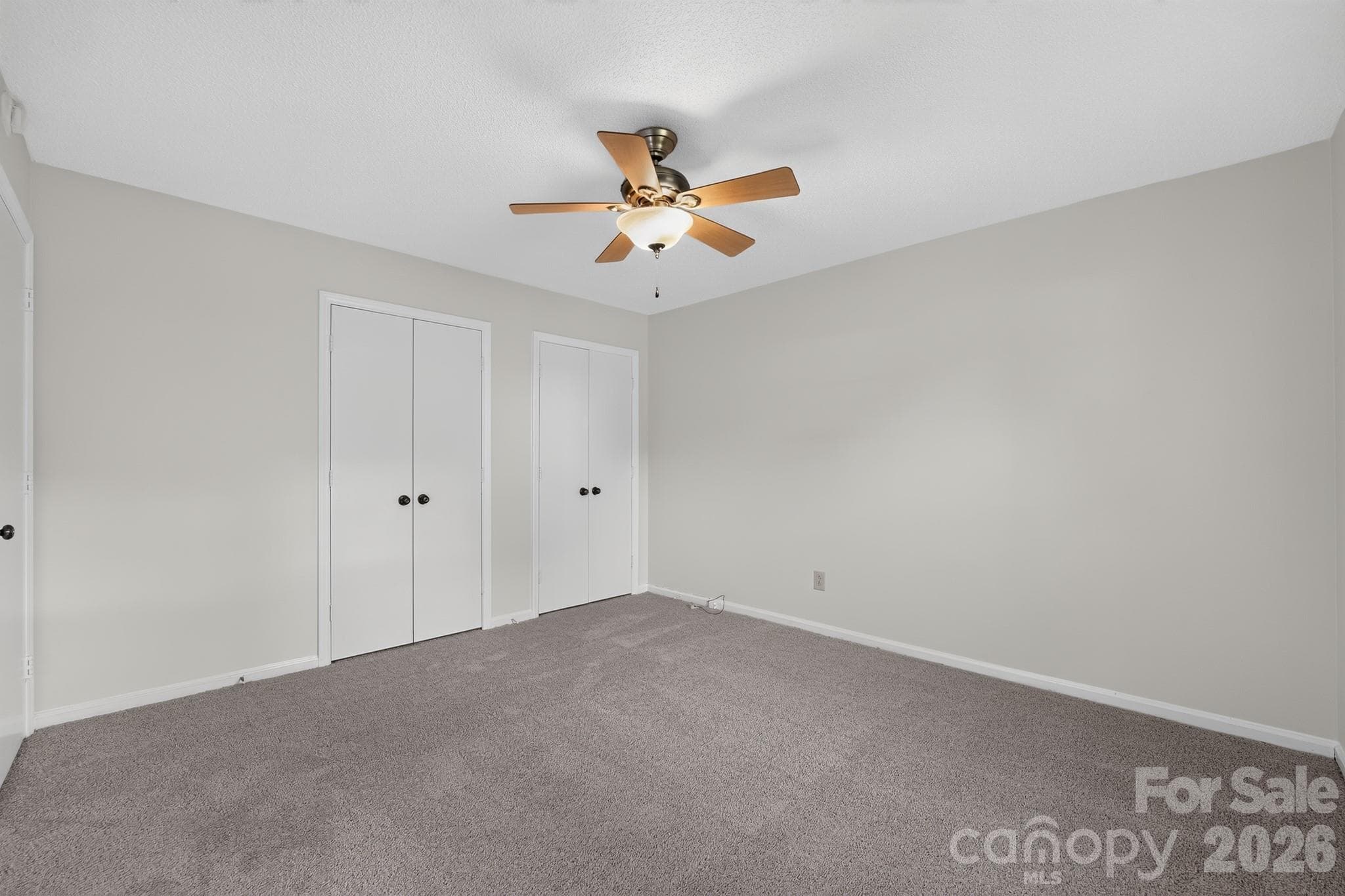 Townhouse at 8316 Summerglen Circle, Charlotte, photo 11 of 15