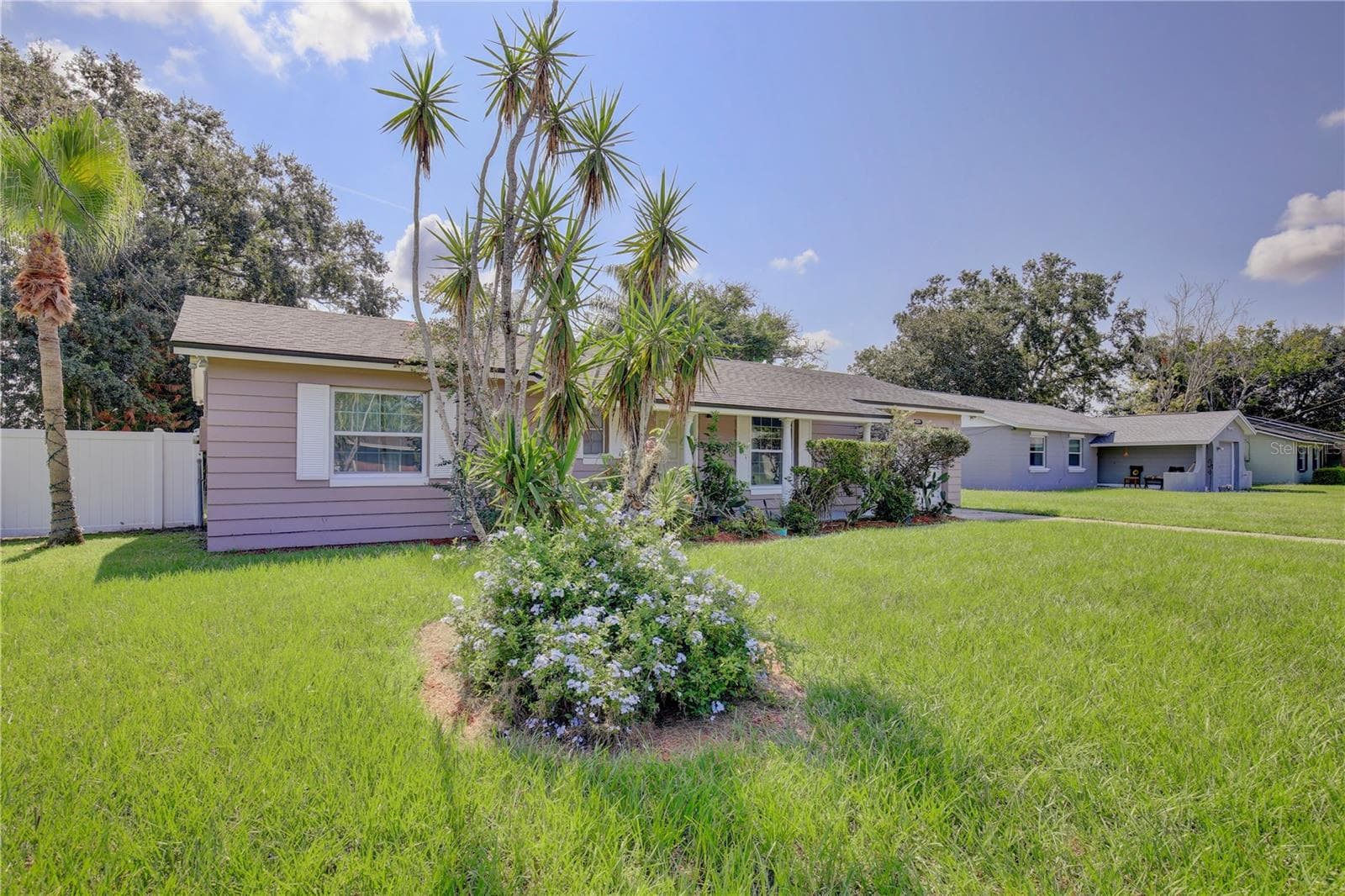Single Family Residence at 2319 CONTINENTAL BLVD, ORLANDO, photo 2 of 24