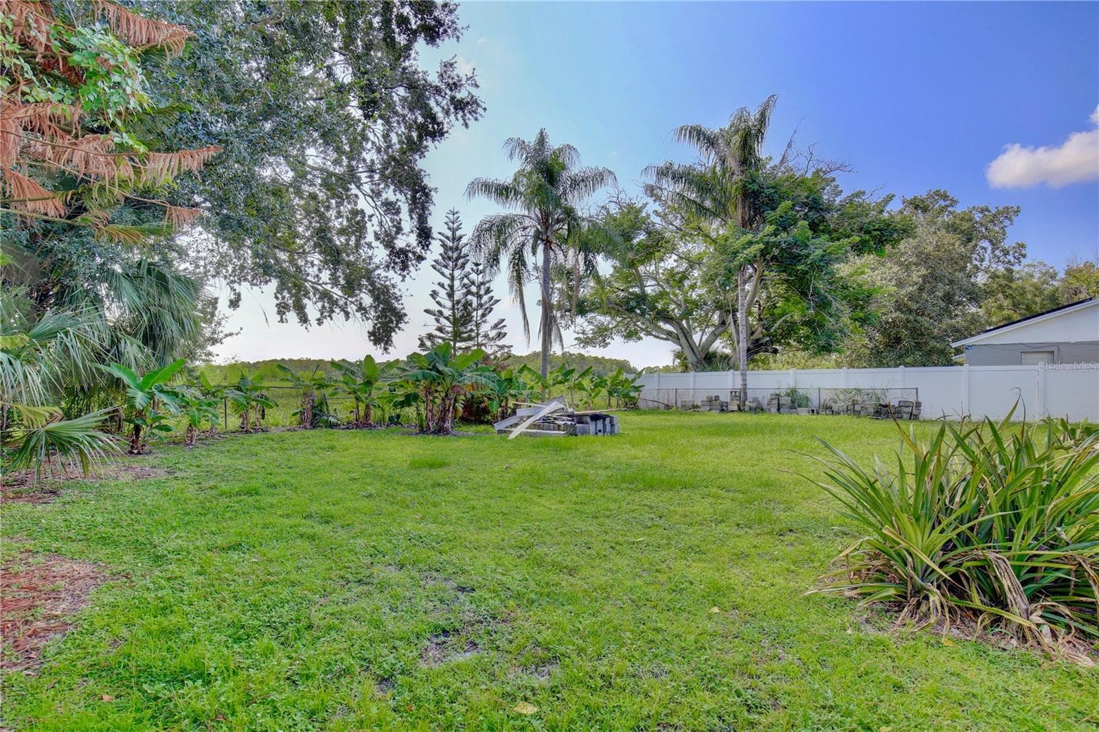 Single Family Residence at 2319 CONTINENTAL BLVD, ORLANDO, photo 23 of 24