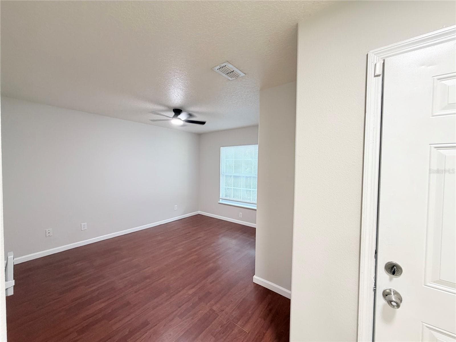 Single Family Residence at 54 E 18TH ST, APOPKA, photo 4 of 29