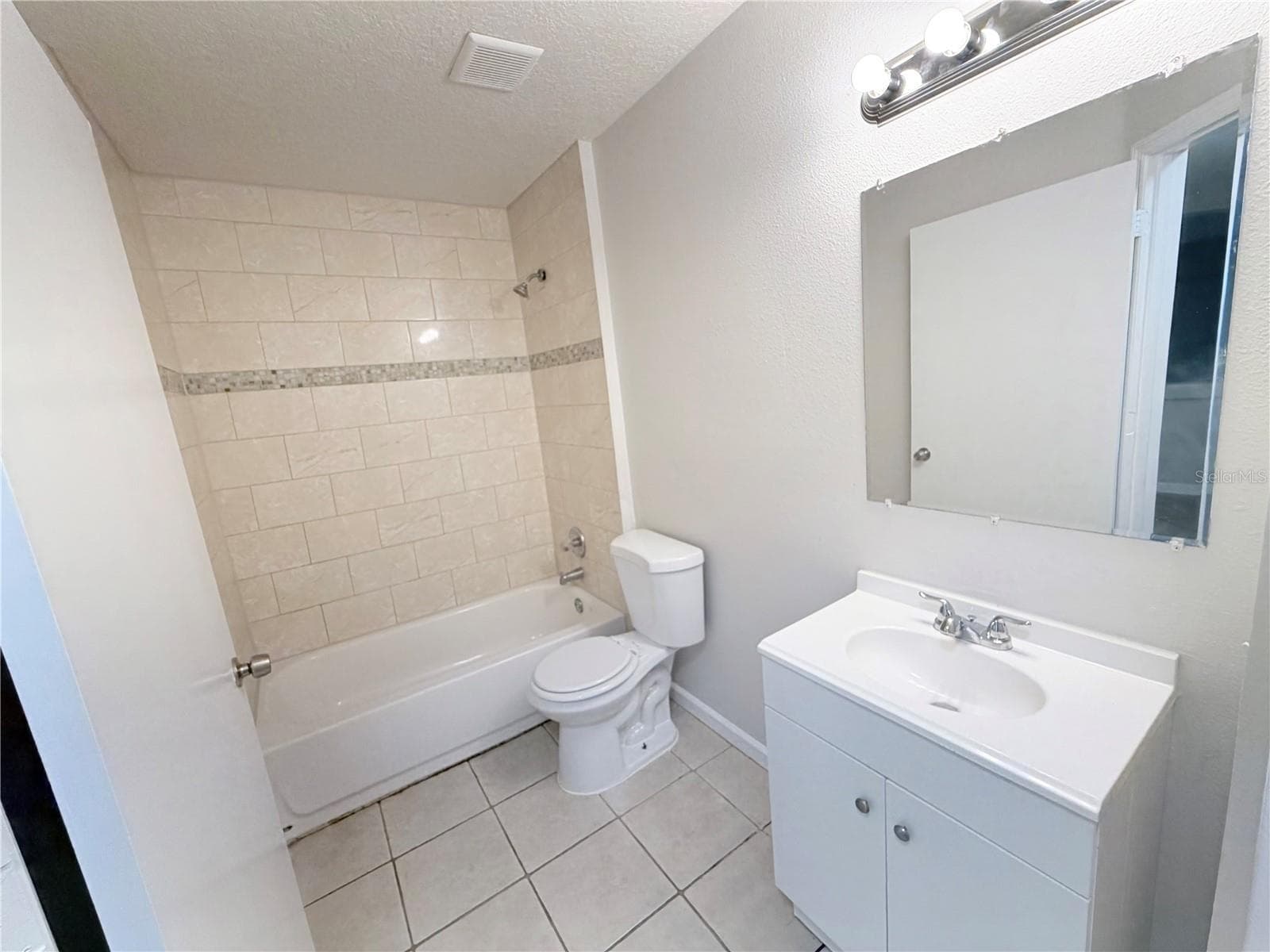 Single Family Residence at 54 E 18TH ST, APOPKA, photo 17 of 29