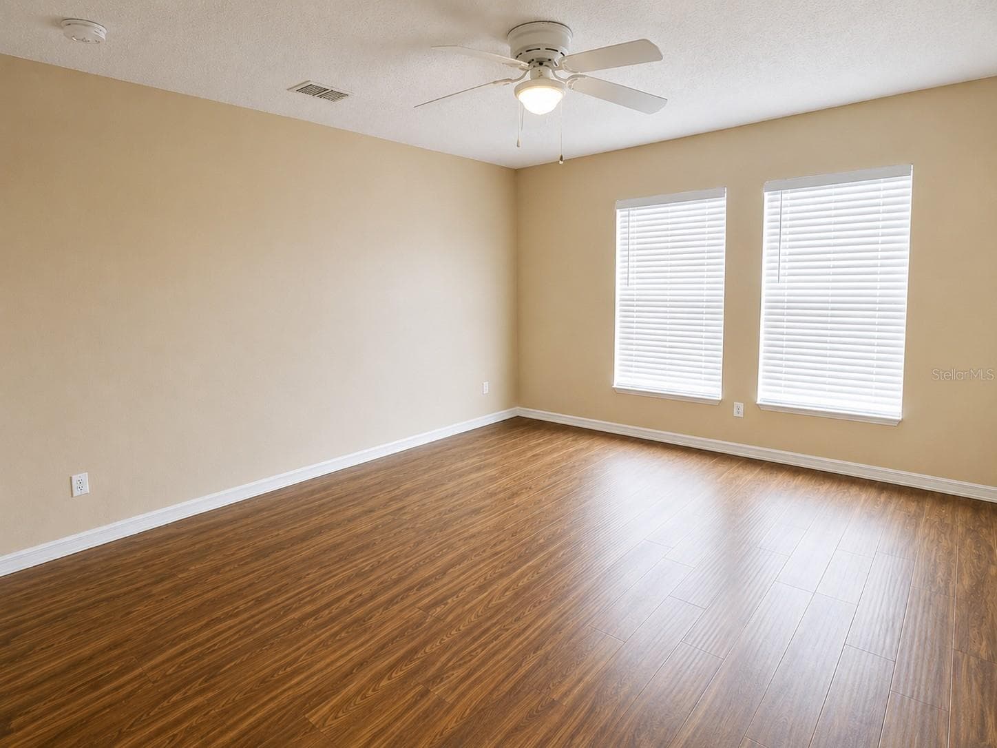 Townhouse at 2039 CYPRESS BAY BLVD, KISSIMMEE, photo 8 of 23