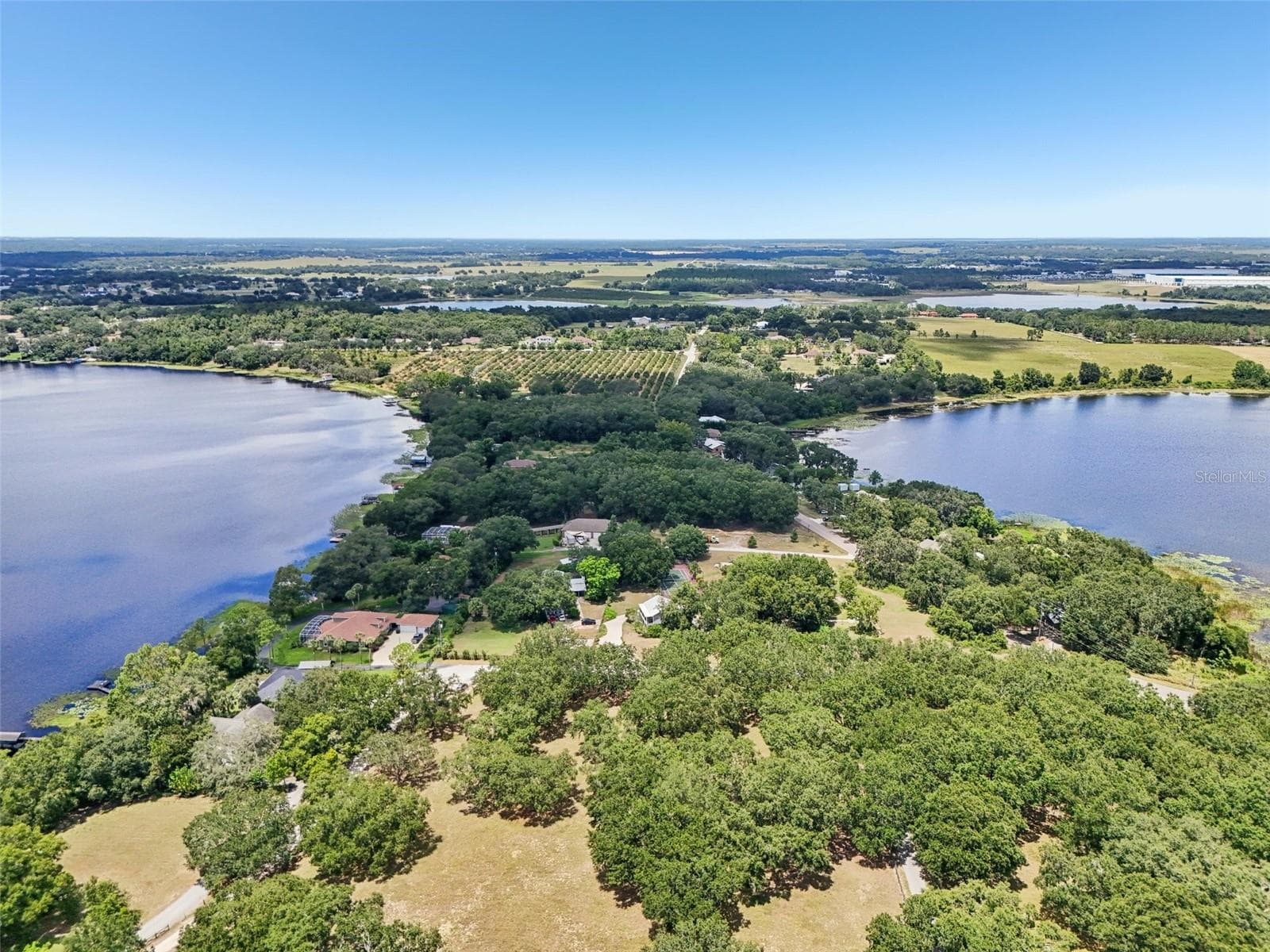 Between Lake Emma & Lake Destiny - 18249 ROSE ST, GROVELAND
