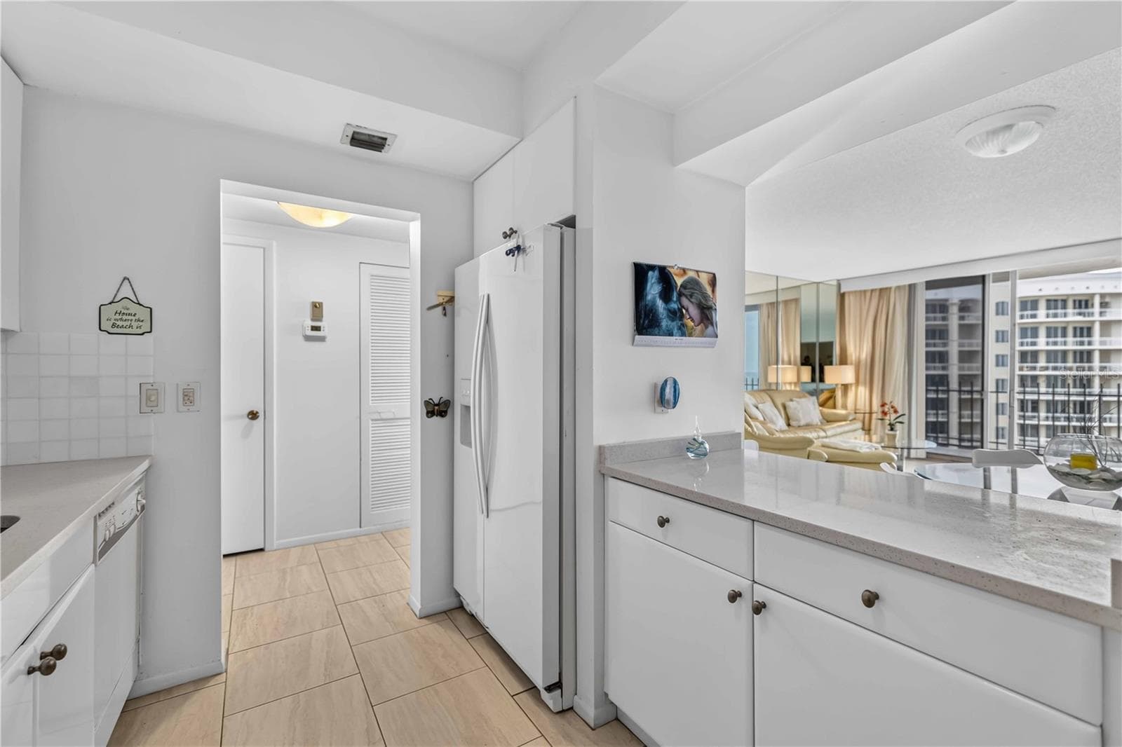 Condominium at 1212 BEN FRANKLIN DR #1205, SARASOTA, photo 15 of 61