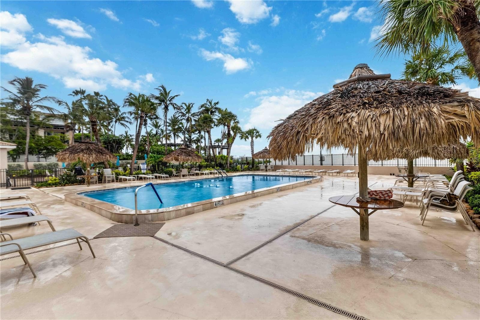 Condominium at 1212 BEN FRANKLIN DR #1205, SARASOTA, photo 29 of 61