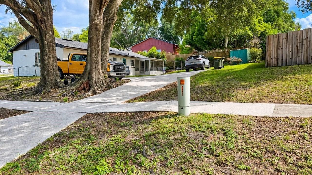 Single Family Residence at 290 HILLSIDE DR, CLERMONT, photo 30 of 39