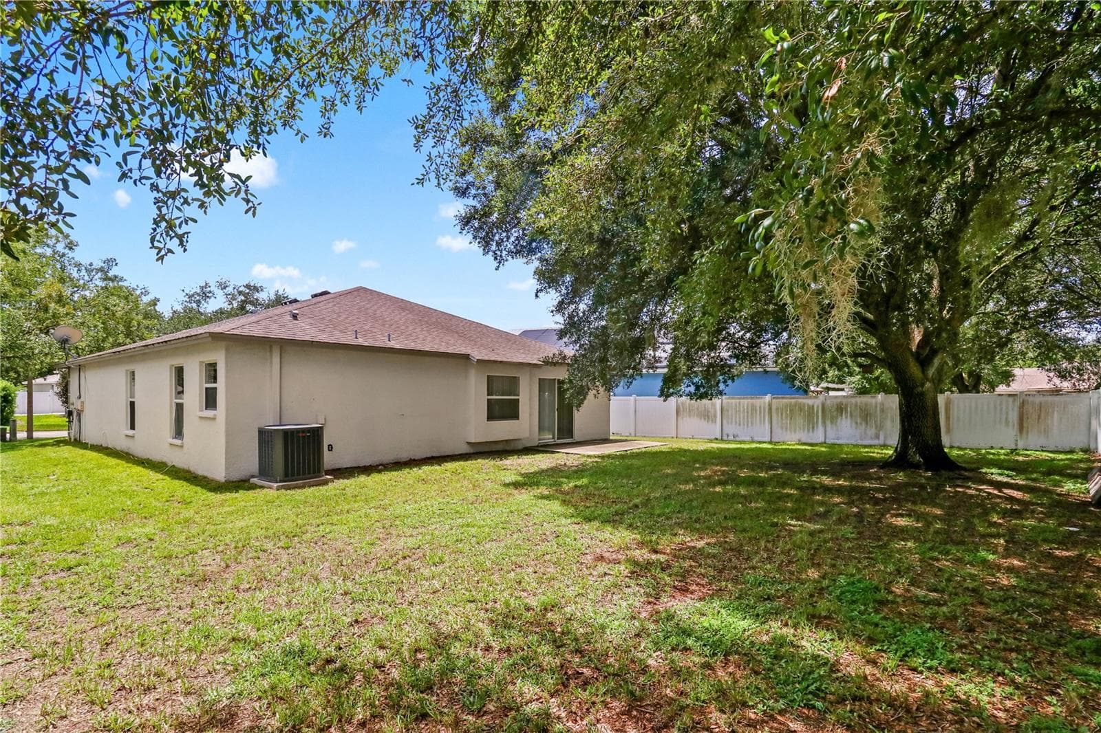 Single Family Residence at 34703 BIRCHMONT LN, ZEPHYRHILLS, photo 8 of 39