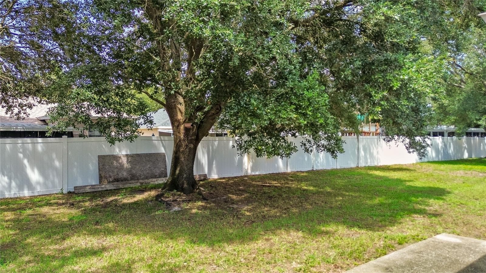 Single Family Residence at 34703 BIRCHMONT LN, ZEPHYRHILLS, photo 9 of 39