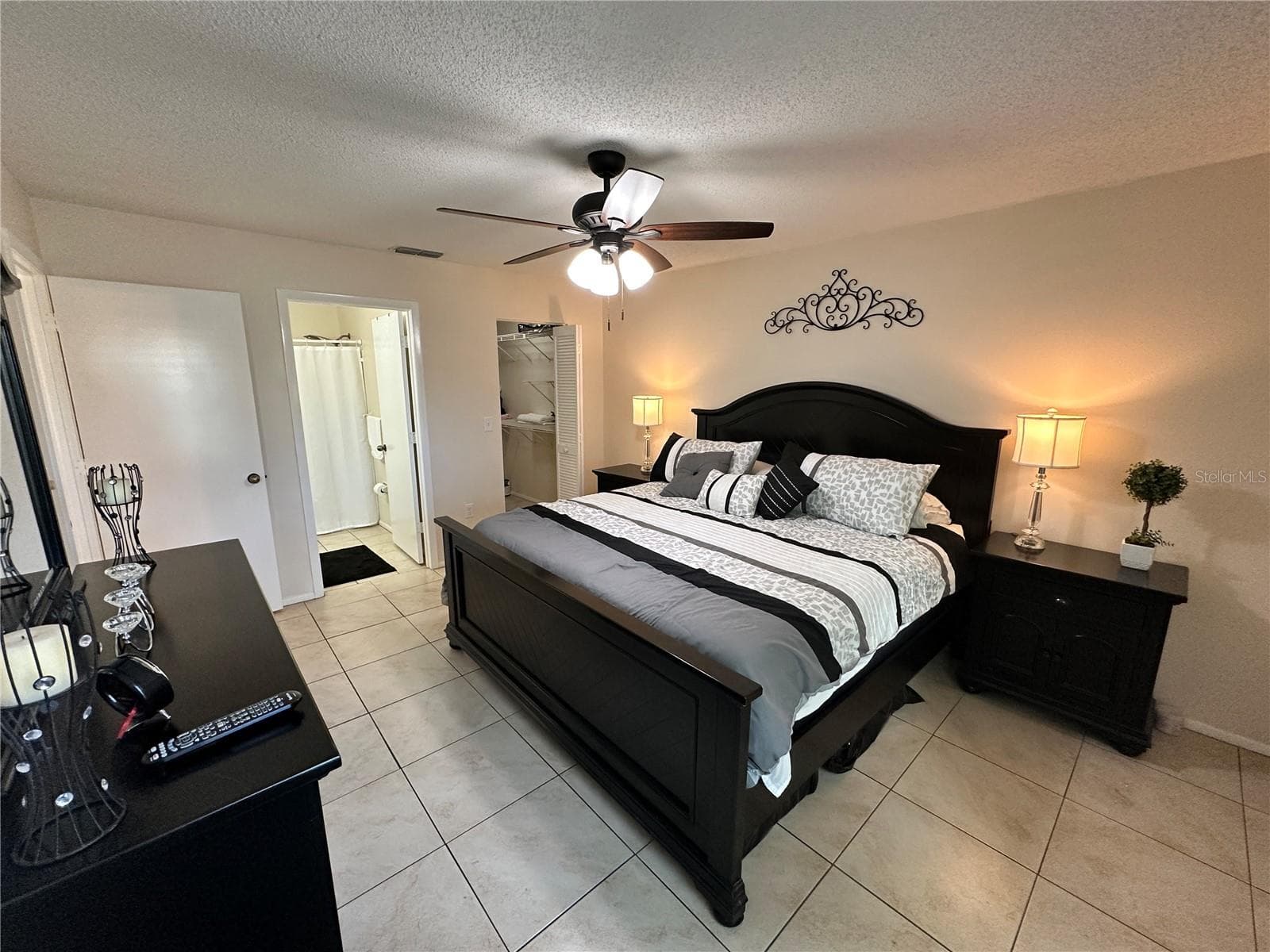 Condominium at 3846 59TH AVE W #3846, BRADENTON, photo 12 of 31