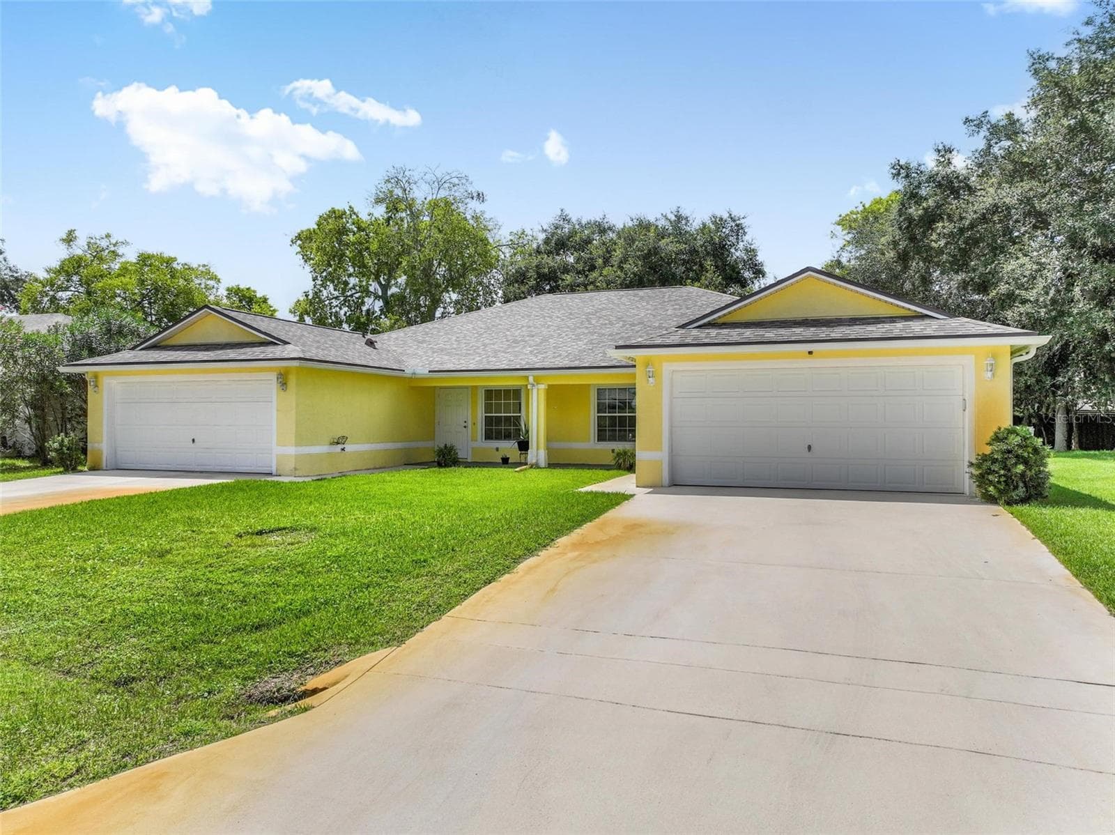 Duplex at 8 FAWN LN, PALM COAST, photo 2 of 65