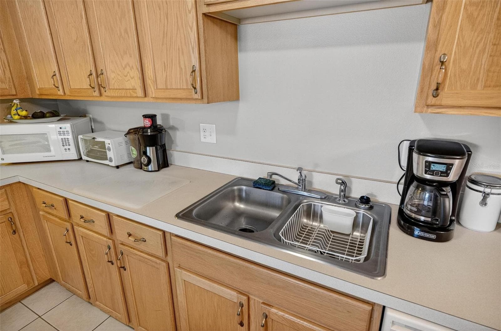 Duplex at 8 FAWN LN, PALM COAST, photo 10 of 65