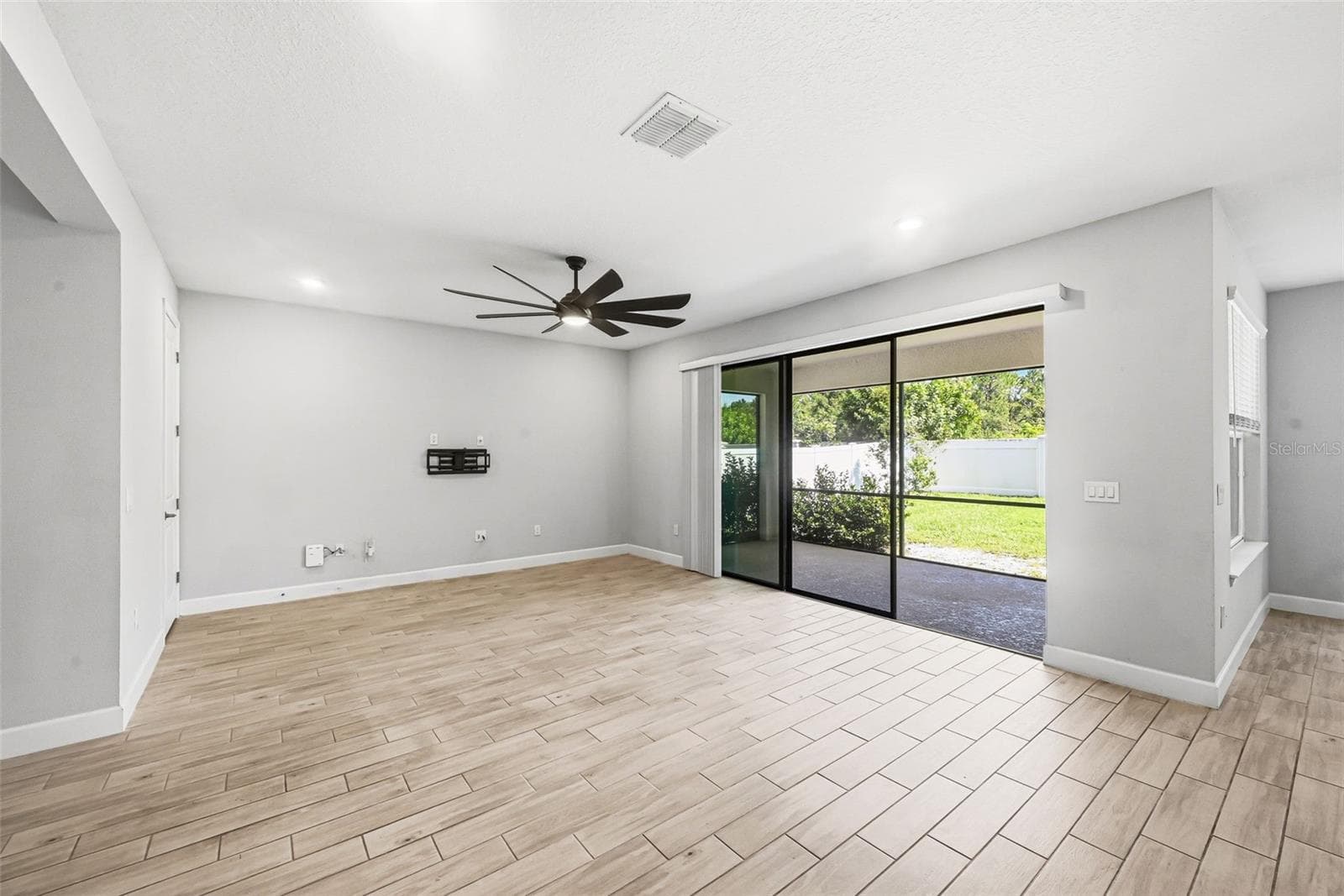 Single Family Residence at 2931 AGOSTINO TER, KISSIMMEE, photo 10 of 52