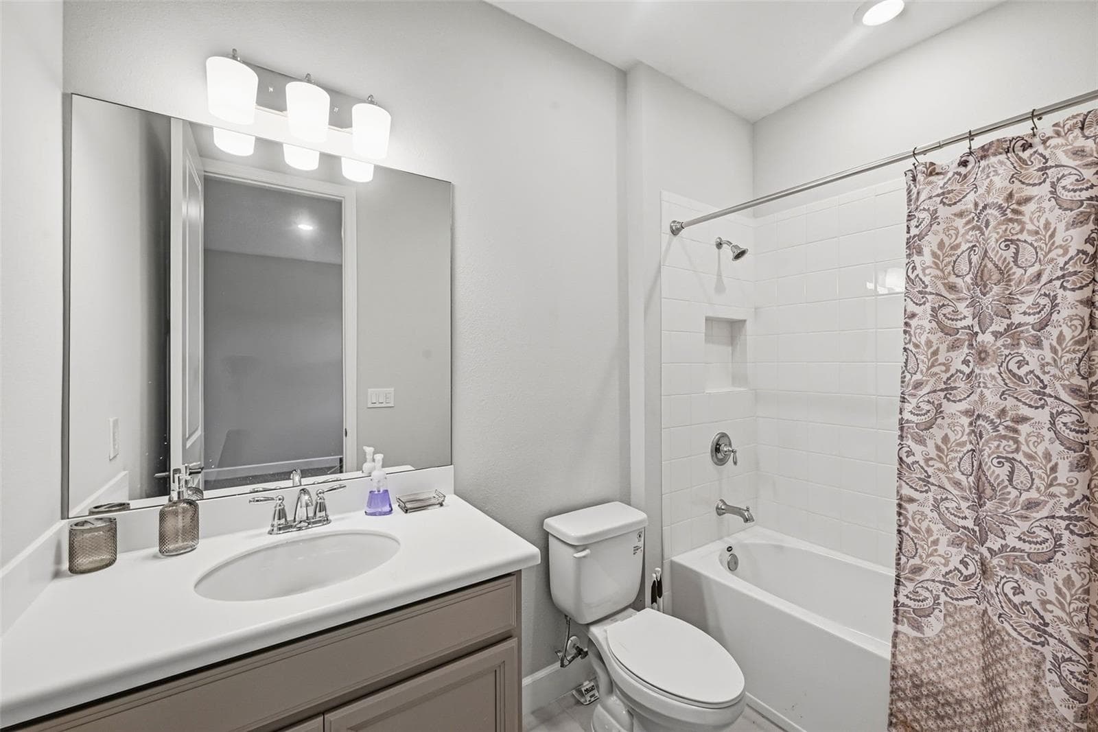 Single Family Residence at 2931 AGOSTINO TER, KISSIMMEE, photo 37 of 52
