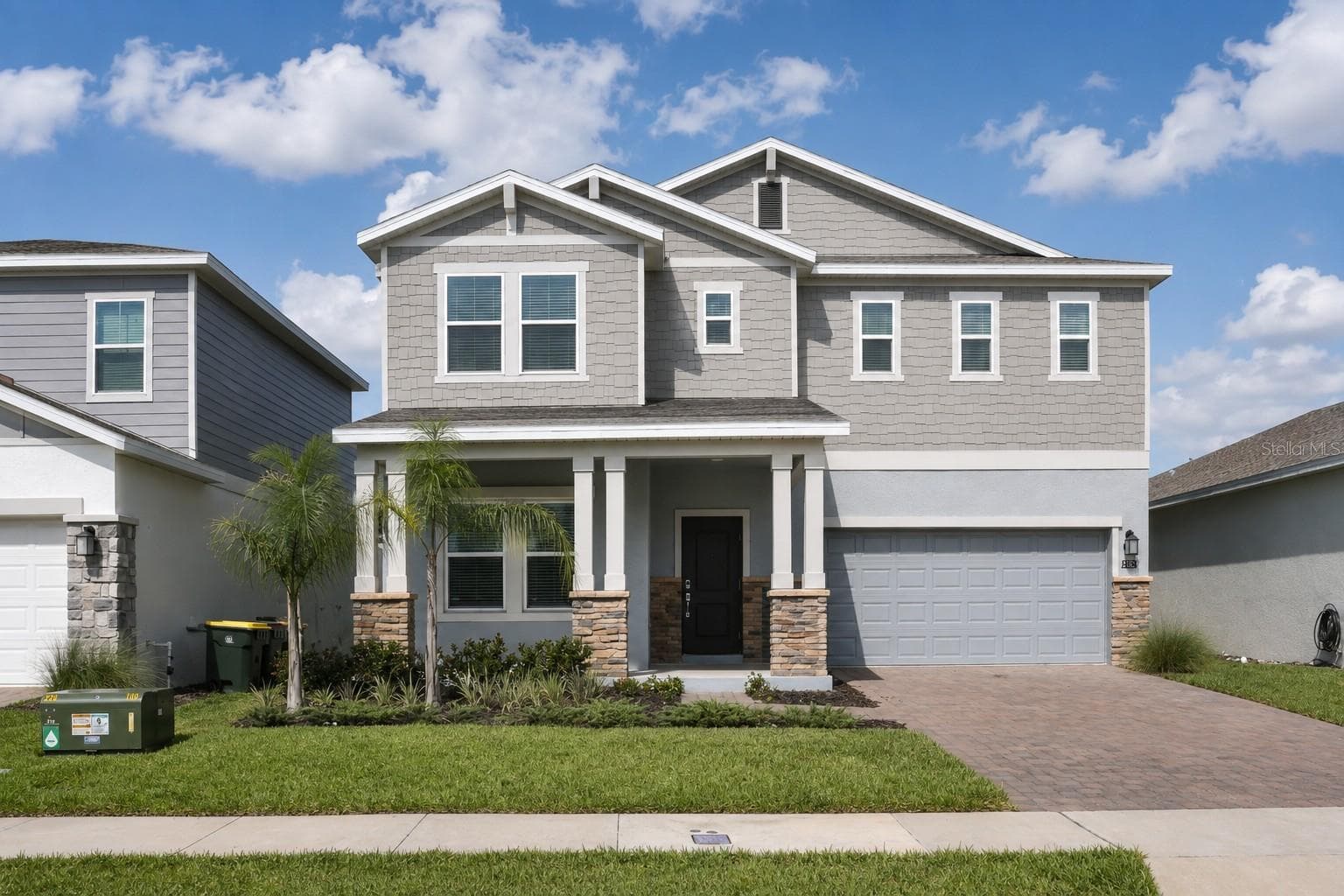 2587 RUNNERS CIR