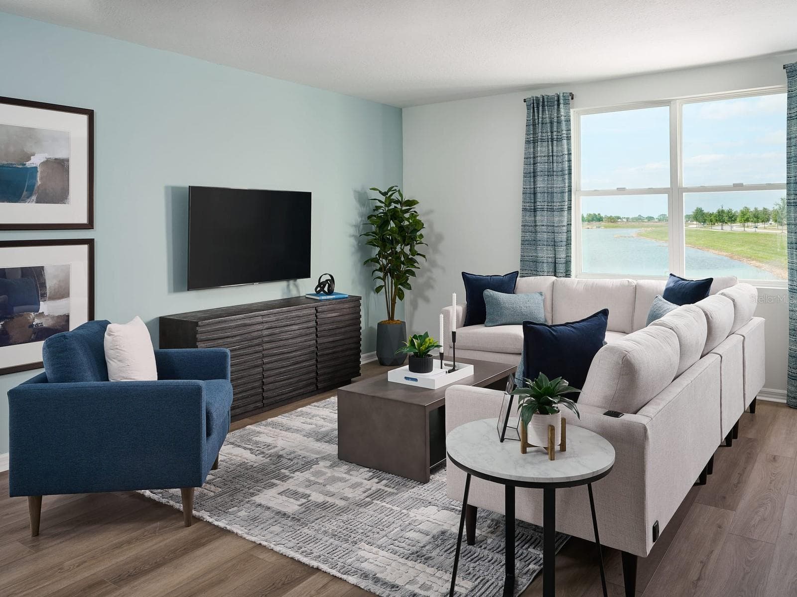 Photo is not of the actual home, but is an inspirational photo of builder’s model home and may depict options, furnishings, and/or decorator features that are not included. - 841 SILVERADO TRL, LAKE HAMILTON