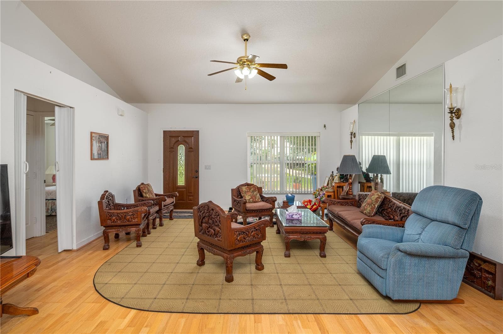 Living Room - 270 KEEN RD, FROSTPROOF