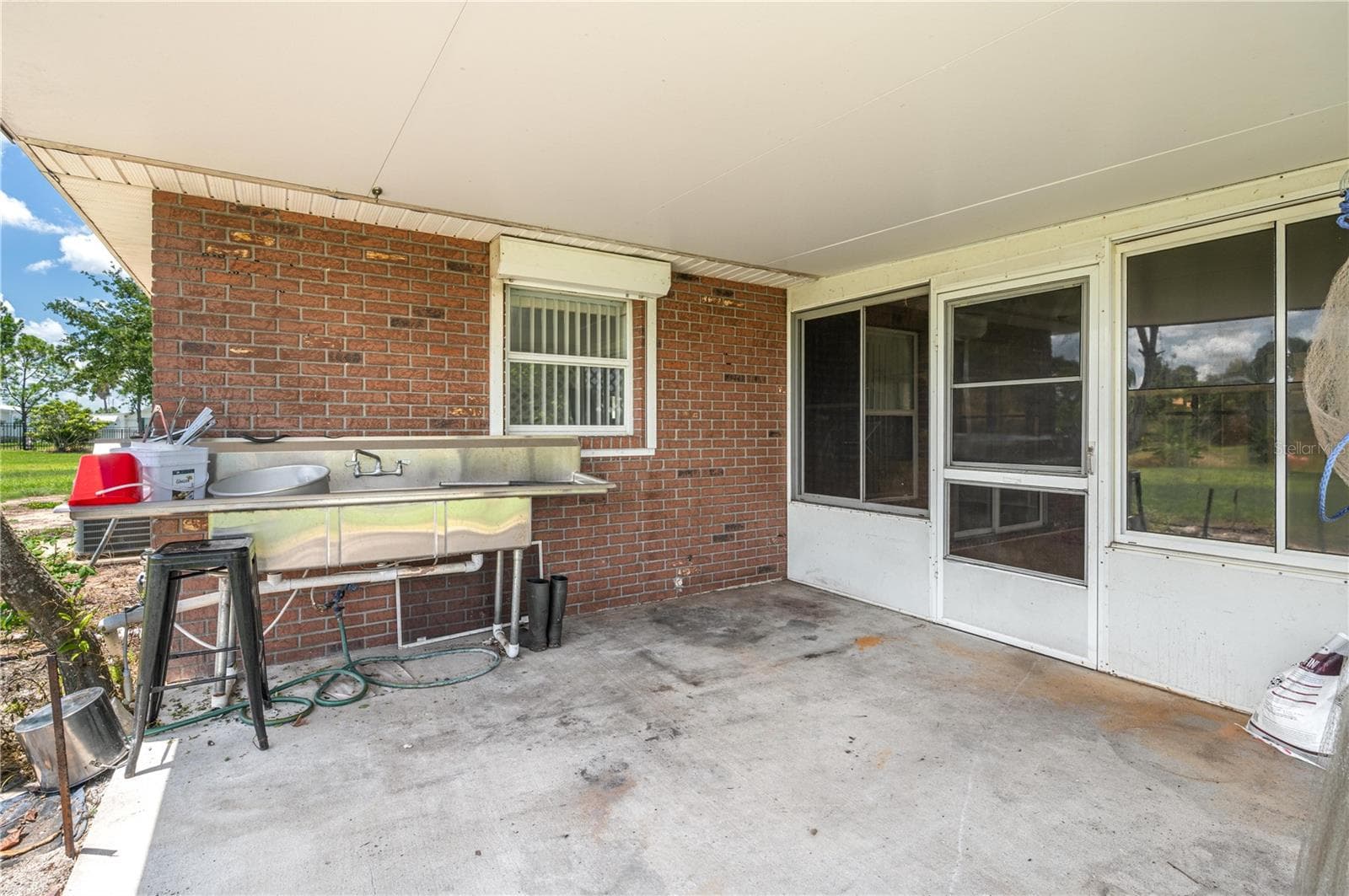 open pation - 270 KEEN RD, FROSTPROOF