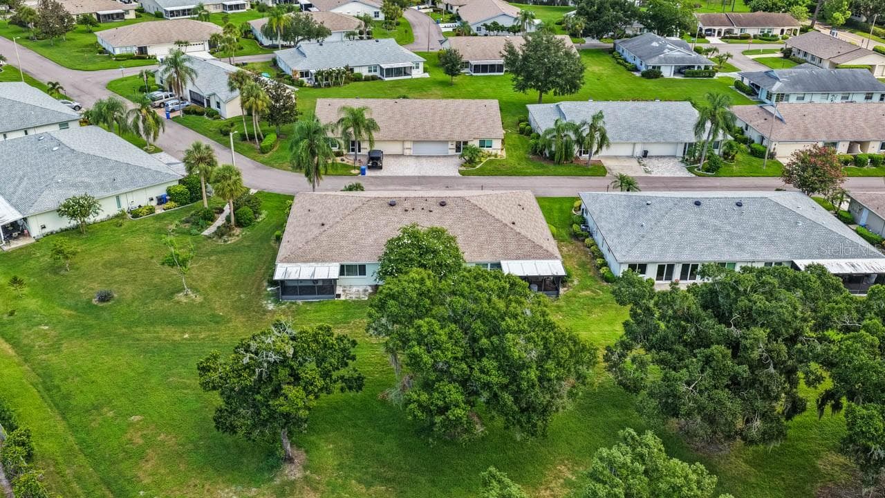 Condominium at 2209 HARTLEBURY WAY #402, SUN CITY CENTER, photo 34 of 69