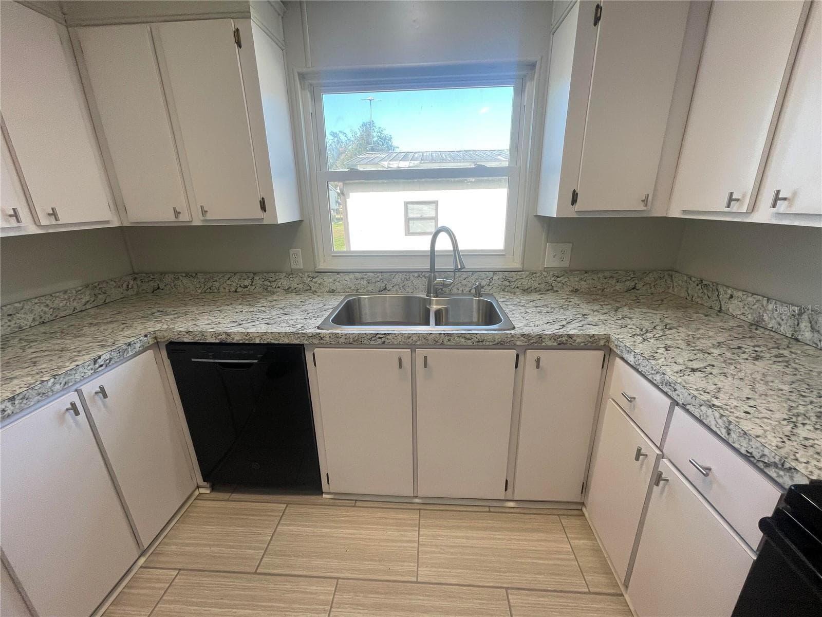 Mobile Home at 3145 HIDDEN LAKE DR, WESLEY CHAPEL, photo 13 of 25