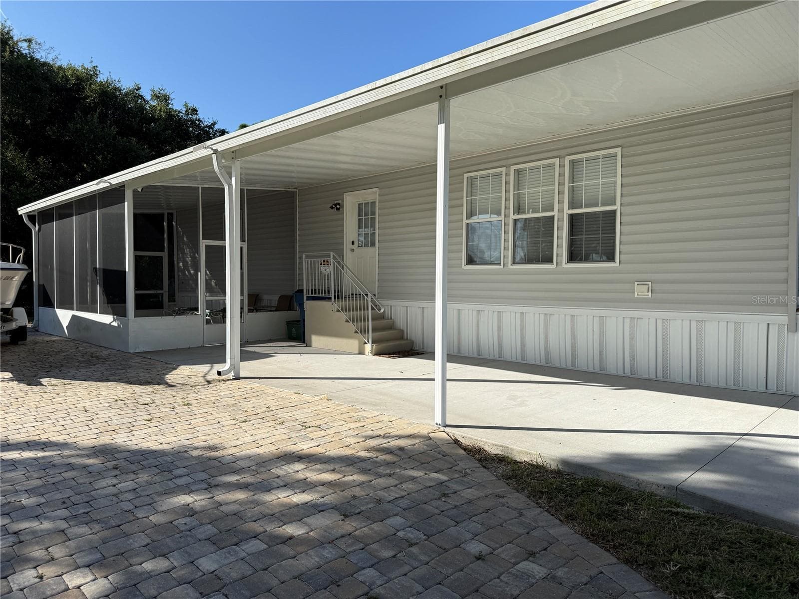 Manufactured Home at 152 RED BASS LN, EDGEWATER, photo 24 of 27