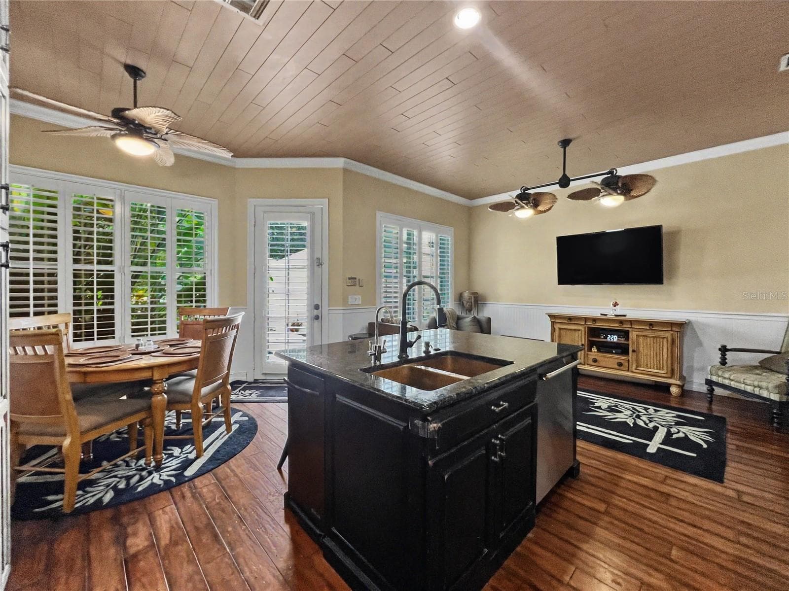 Townhouse at 1208 CELEBRATION AVE, CELEBRATION, photo 11 of 34
