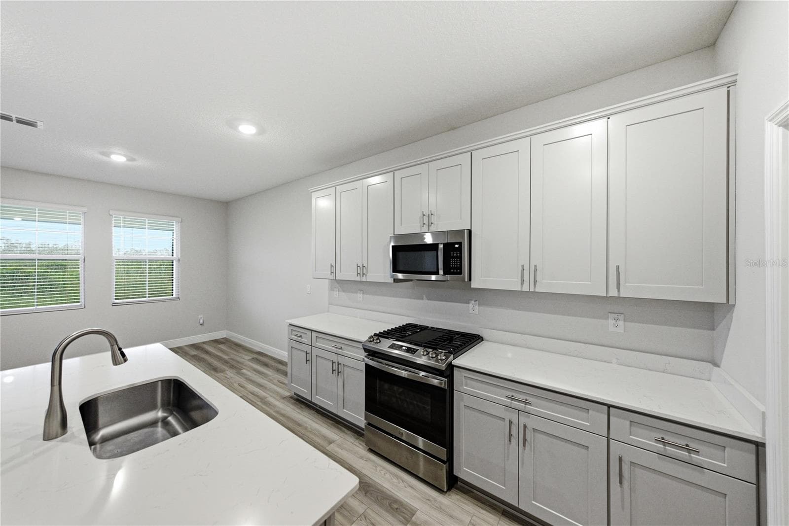 Single Family Residence at 12253 CATTLESIDE DR, RIVERVIEW, photo 35 of 65