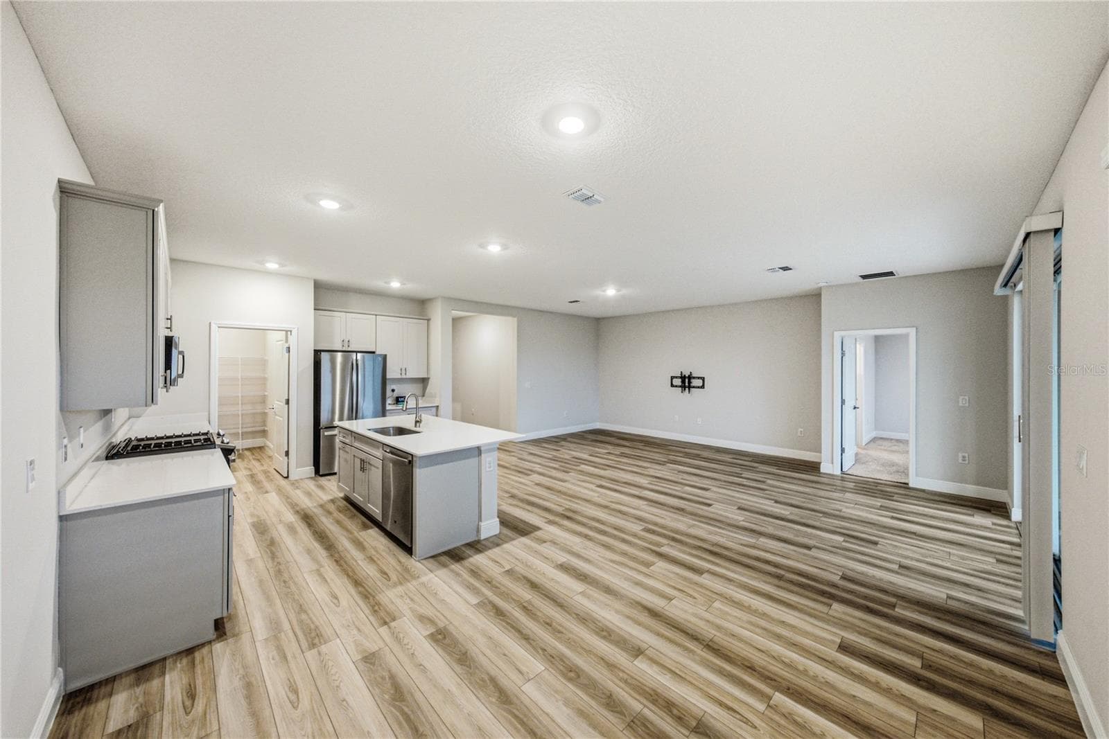 Single Family Residence at 12253 CATTLESIDE DR, RIVERVIEW, photo 37 of 65