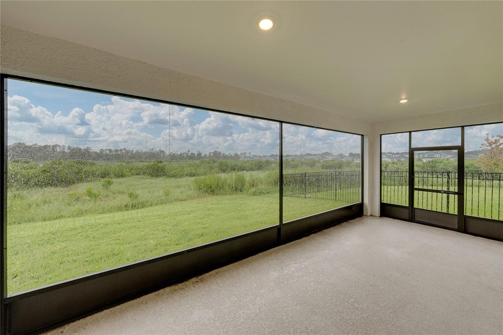 Single Family Residence at 12253 CATTLESIDE DR, RIVERVIEW, photo 40 of 65