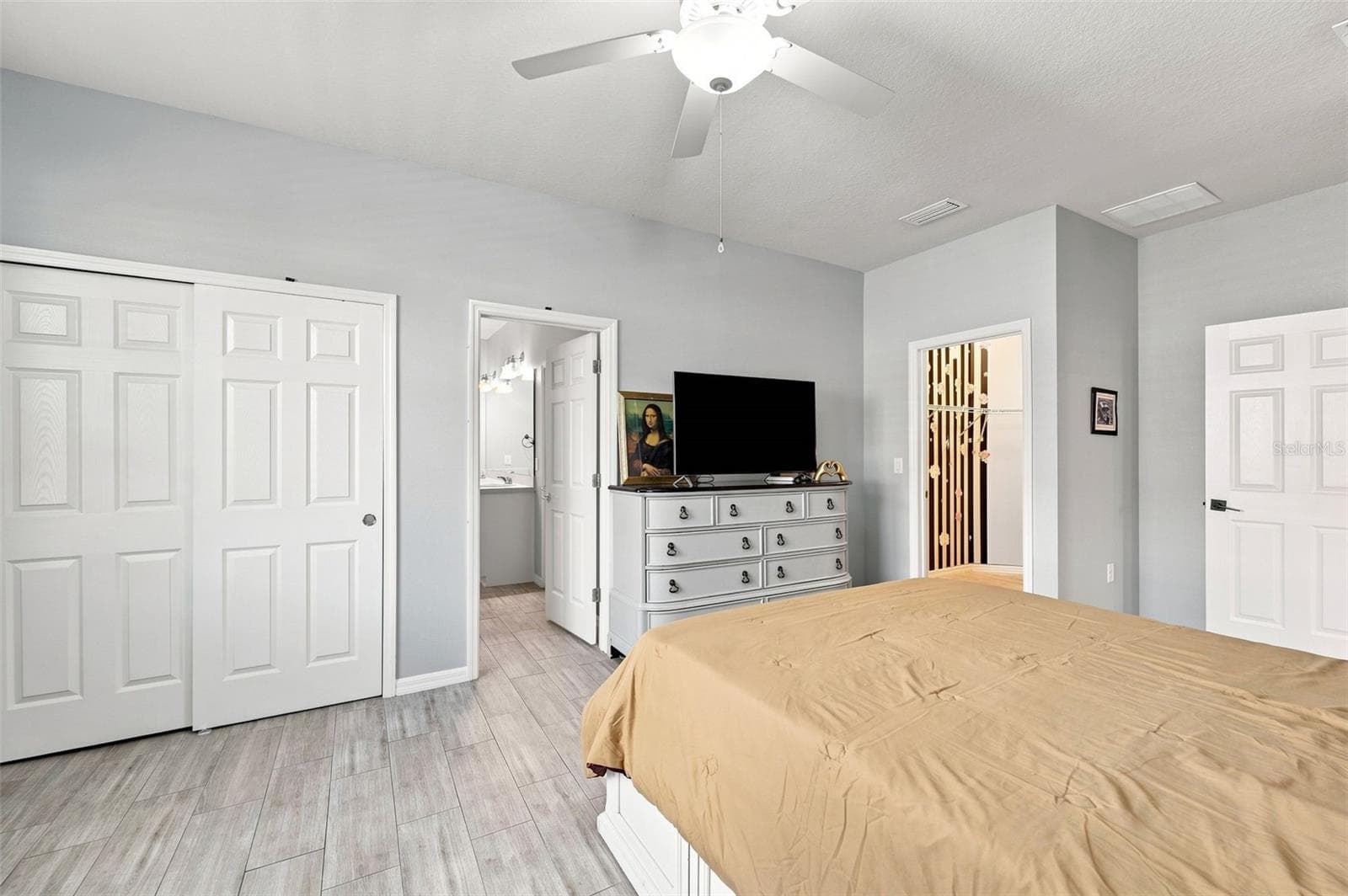 Single Family Residence at 18359 CORTES CREEK BLVD, SPRING HILL, photo 10 of 59