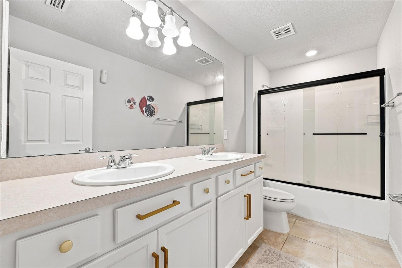 Single Family Residence at 18359 CORTES CREEK BLVD, SPRING HILL, photo 34 of 59