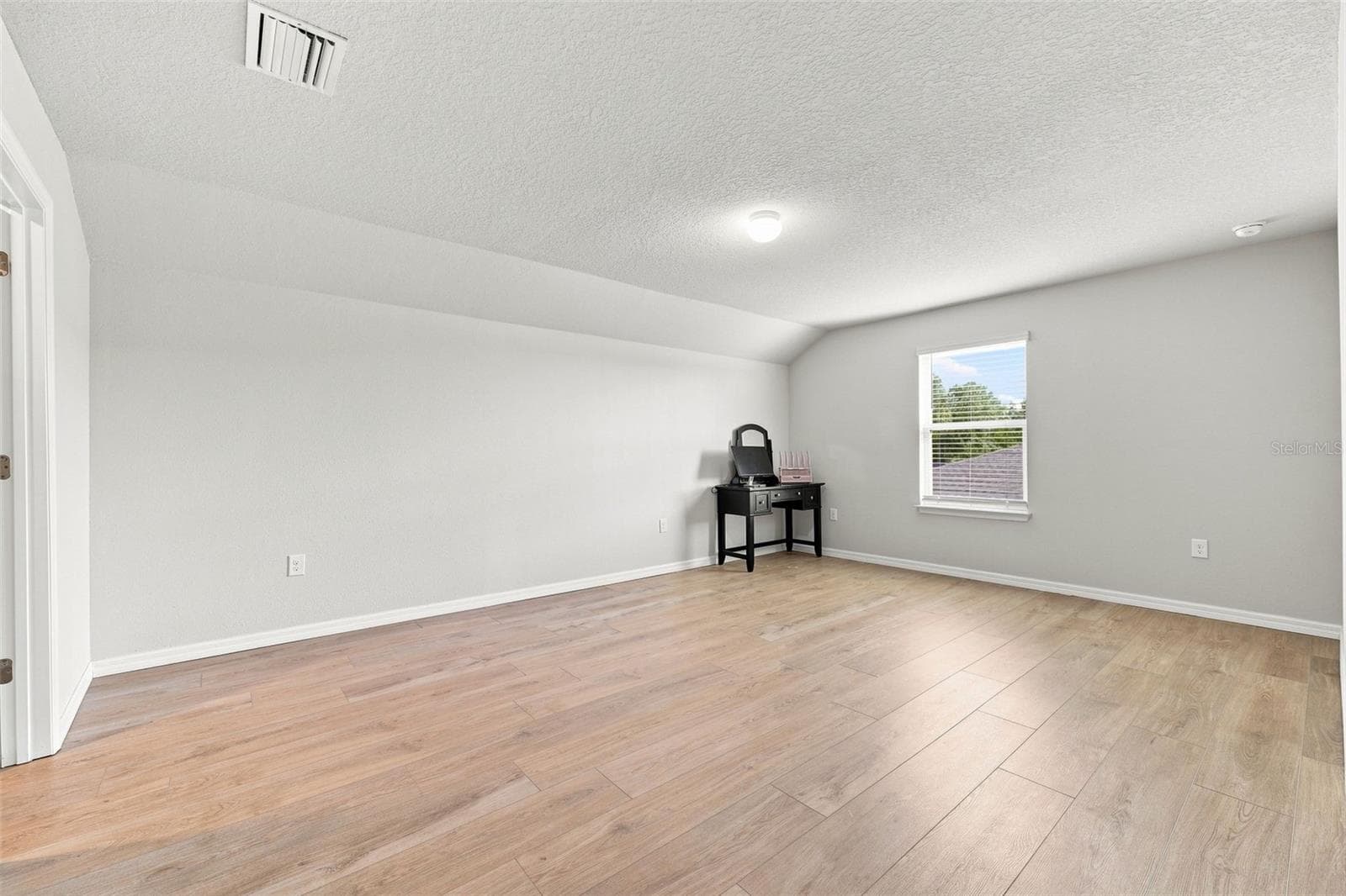 Single Family Residence at 18359 CORTES CREEK BLVD, SPRING HILL, photo 35 of 59