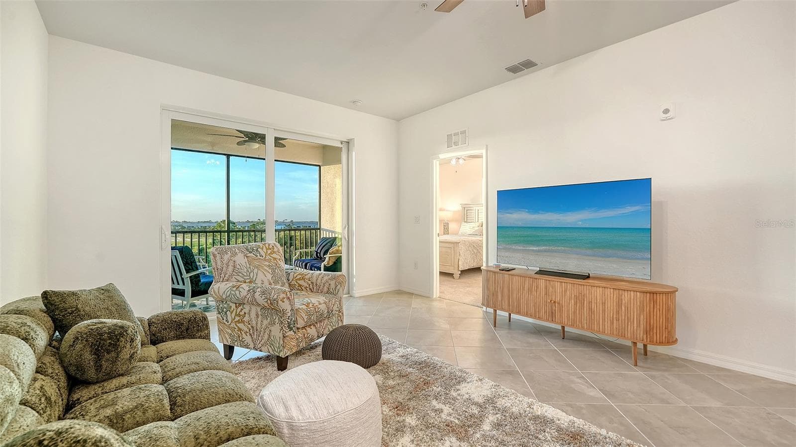Condominium at 12240 WELLEN GOLF ST #403, VENICE, photo 4 of 92