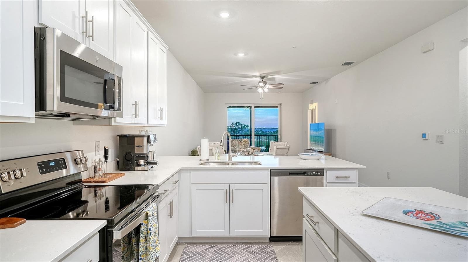 Condominium at 12240 WELLEN GOLF ST #403, VENICE, photo 16 of 92