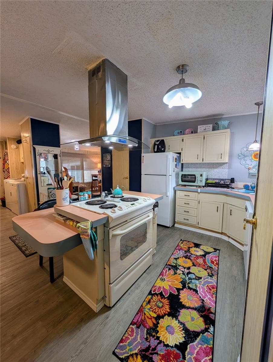 Manufactured Home at 6517 SE 110TH LN, BELLEVIEW, photo 14 of 39