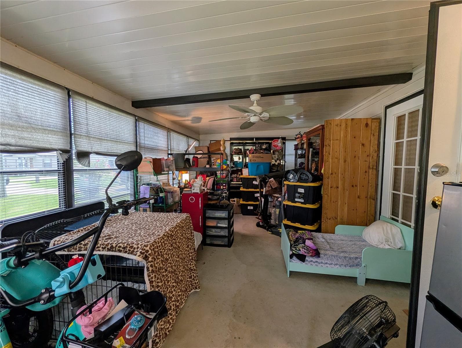 Florida room - 6517 SE 110TH LN, BELLEVIEW
