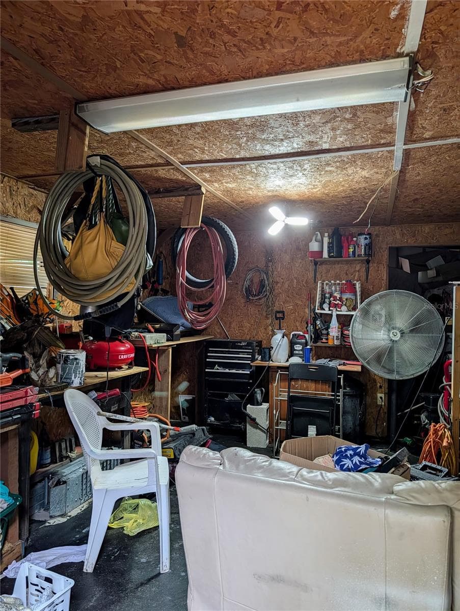 Storage/Workshop/Flex Space - 6517 SE 110TH LN, BELLEVIEW