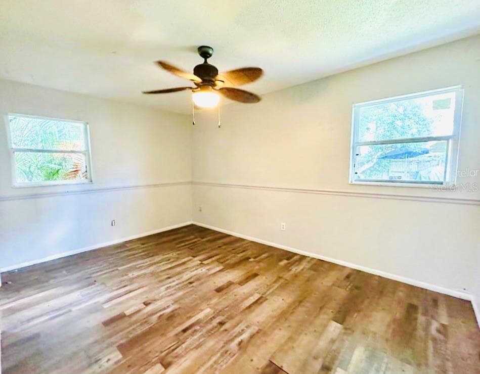 Single Family Residence at 522 E GRANDVIEW WAY, CASSELBERRY, photo 7 of 10