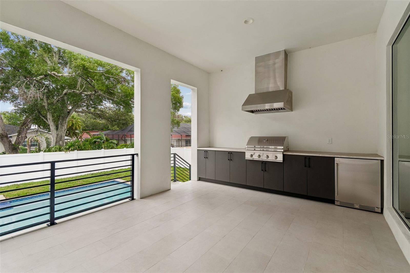 Single Family Residence at 206 S TREASURE DR, TAMPA, photo 61 of 74