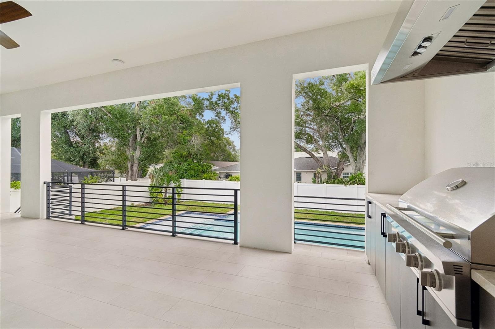 Single Family Residence at 206 S TREASURE DR, TAMPA, photo 62 of 74