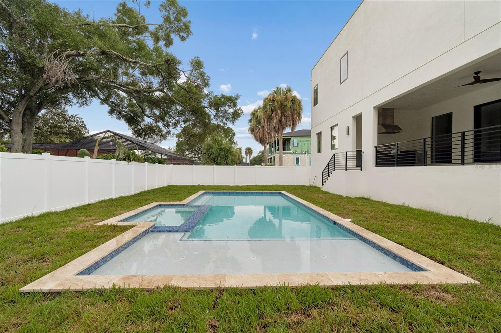 Single Family Residence at 206 S TREASURE DR, TAMPA, photo 69 of 74