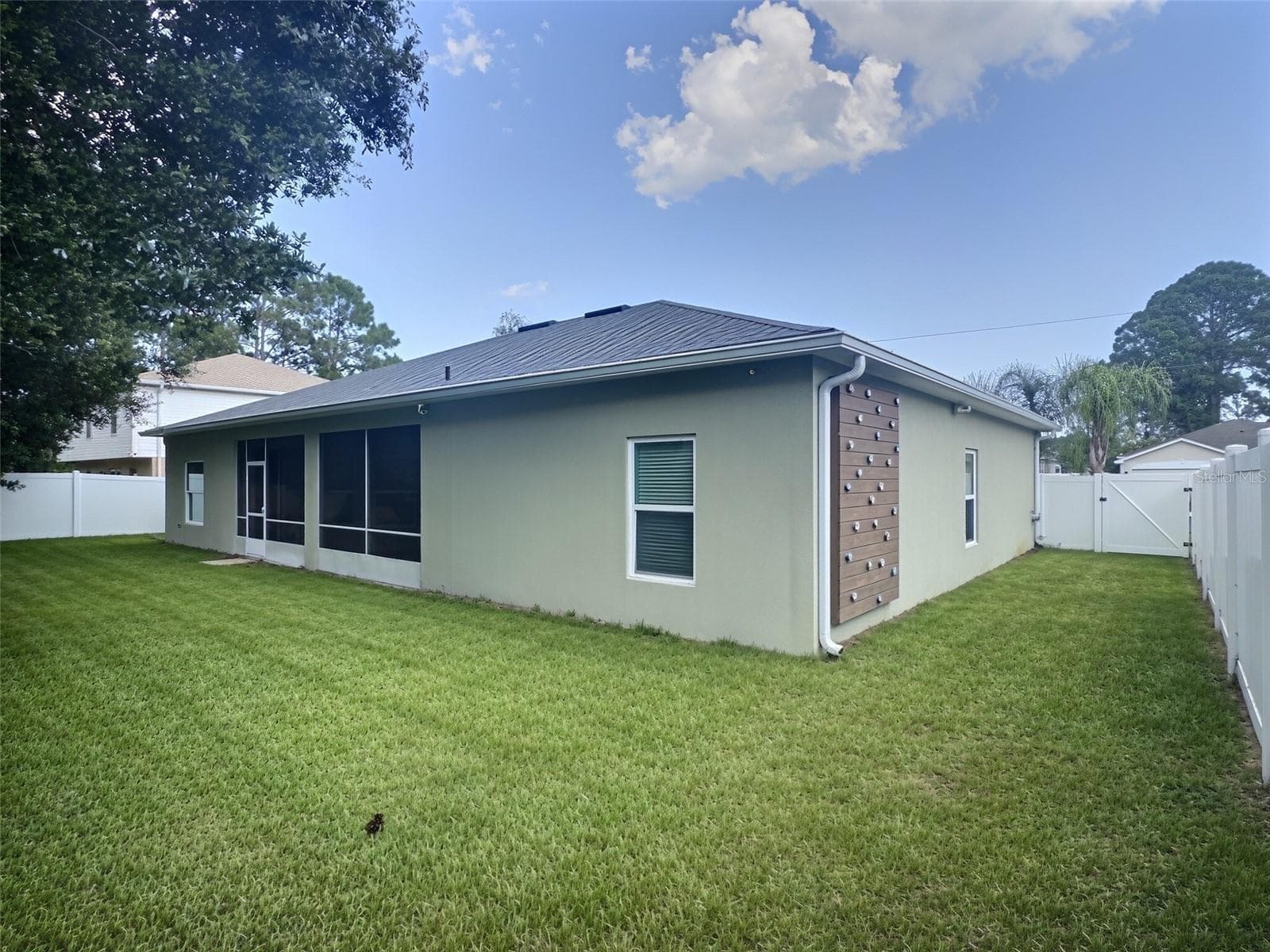 Backyard - 55 BROOKLYN LN, PALM COAST
