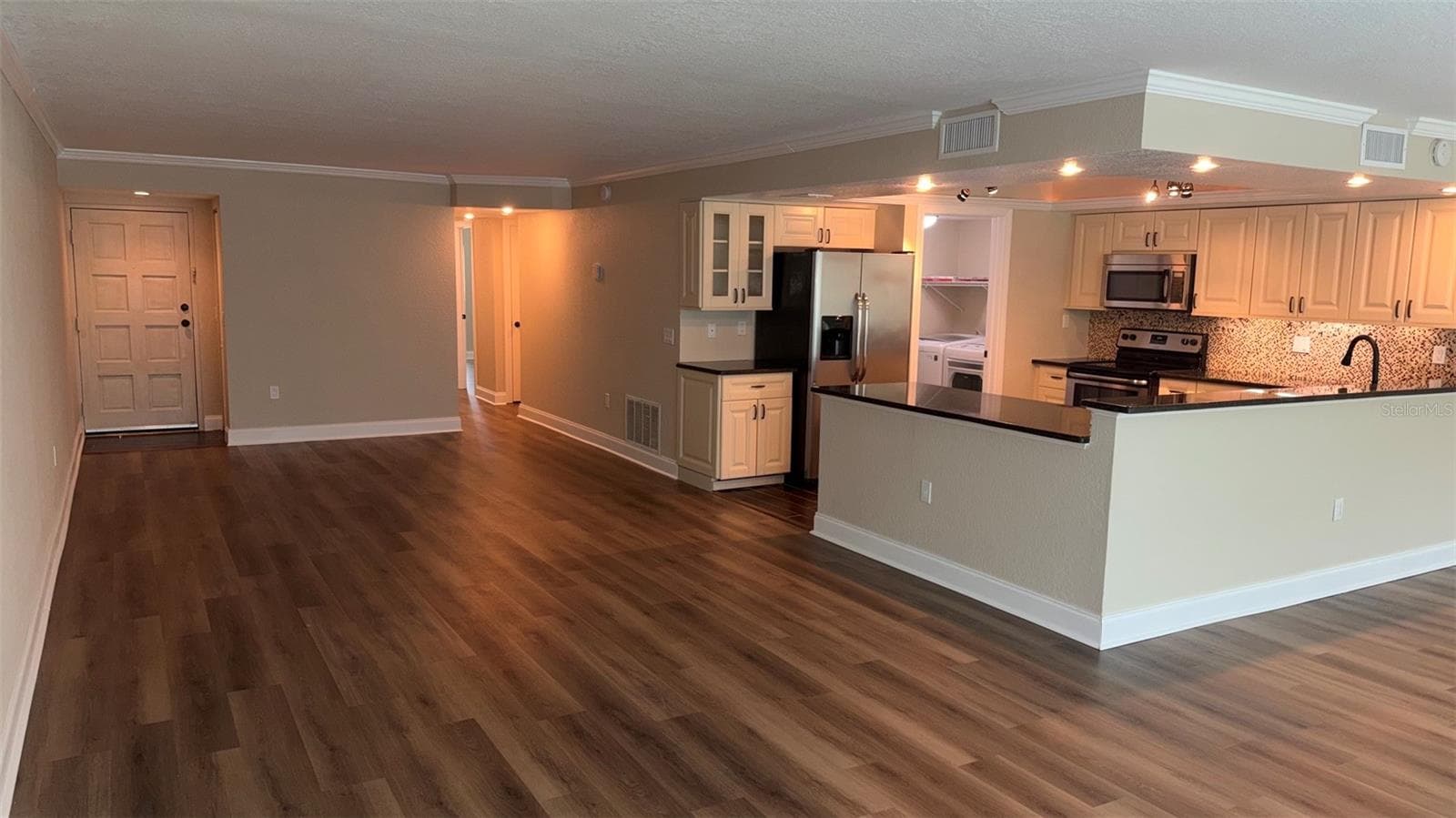 Condominium at 225 COUNTRY CLUB DR #E346, LARGO, photo 4 of 19