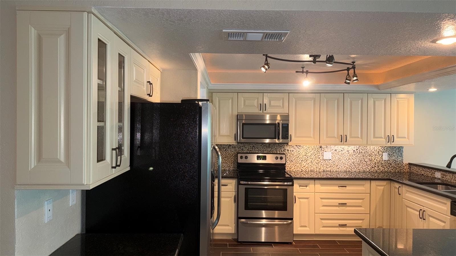 Condominium at 225 COUNTRY CLUB DR #E346, LARGO, photo 8 of 19