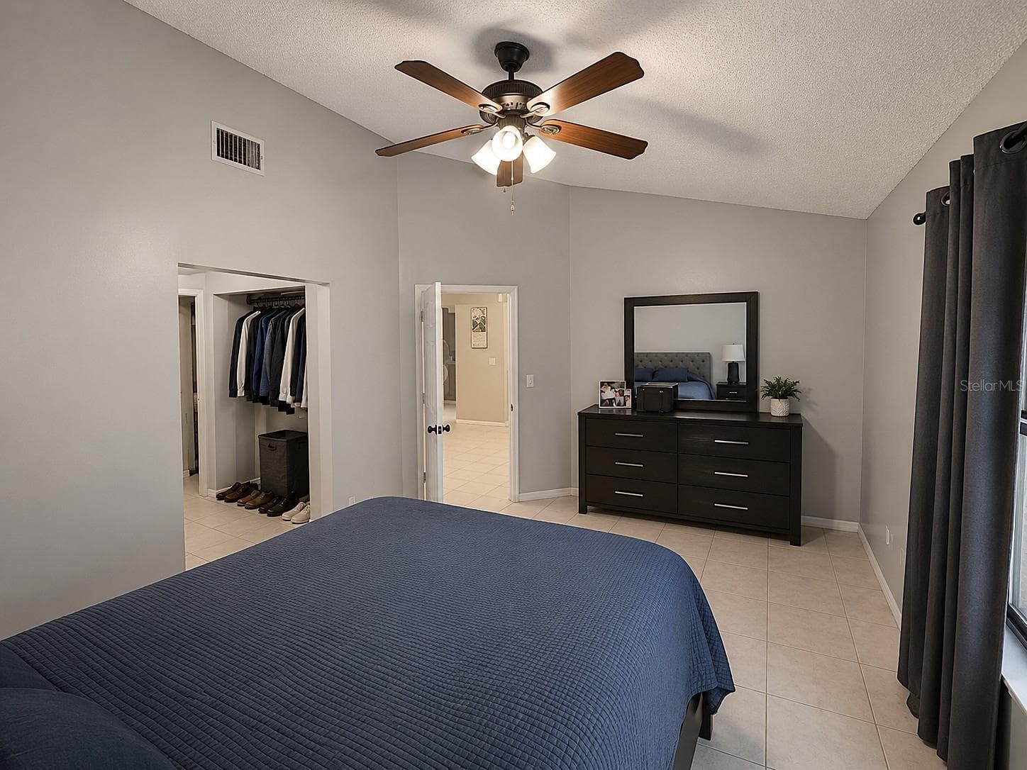 Single Family Residence at 33 PEACHTREE PL, BOYNTON BEACH, photo 18 of 35